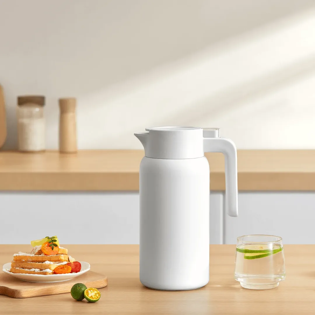 فلاسک شیائومی مدل Insulated Kettle ظرفیت 1.8 لیتر